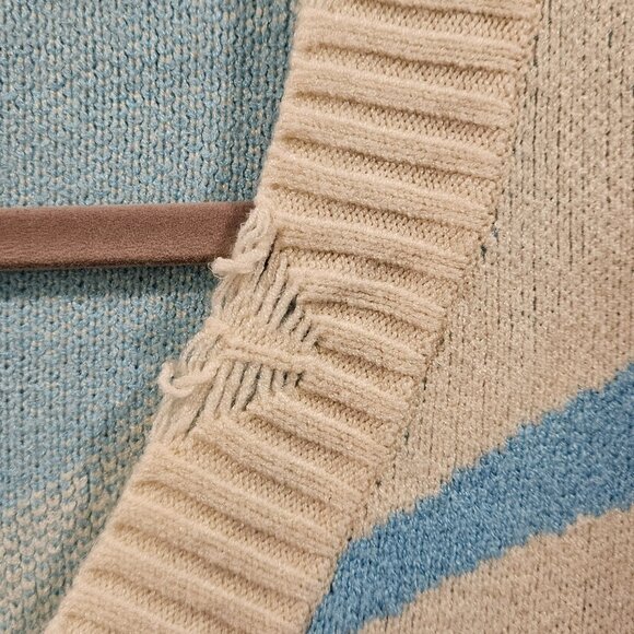 women's bailey rose cream long sleeve sweater - Picture 4 of 9